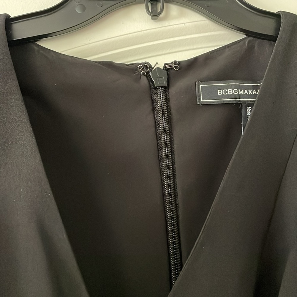 BCBGMaxAzria Black Dress 🖤💖 WORN ONCE - Picture 8 of 11